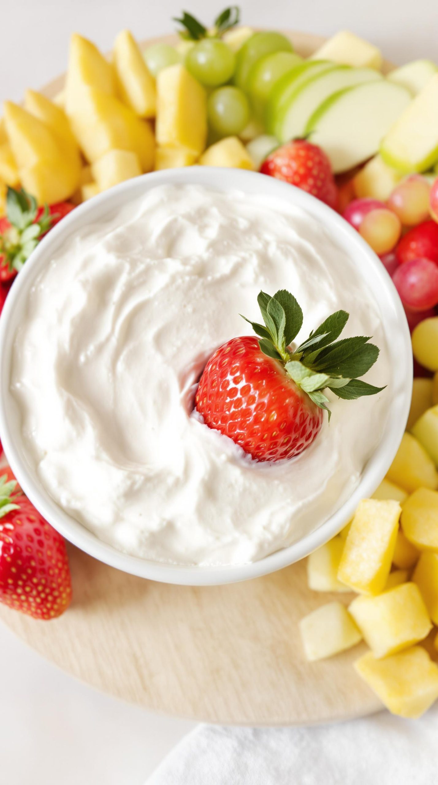 creamy marshmallow fruit dip